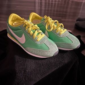 Vintage Nike Oceania